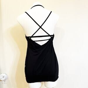 Lululemon Flow and Go Strappy Work Out Top sz 4